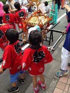 子ども神輿　スタート前